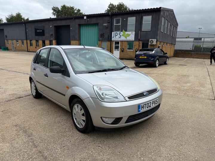 Ford Fiesta 1.4 Ghia 5dr