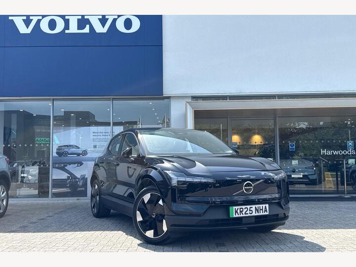 Volvo EX30 Single Motor Extended Range 69kWh Plus Auto 5dr