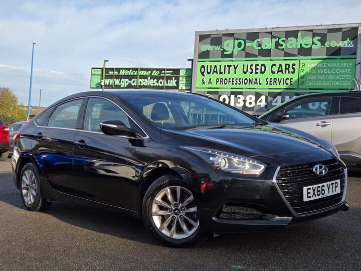Hyundai I40 1.7 CRDi Blue Drive S Euro 6 (s/s) 4dr Hyundai I40 1.7 CRDi Blue Drive S Euro 6 (s/s) 4dr