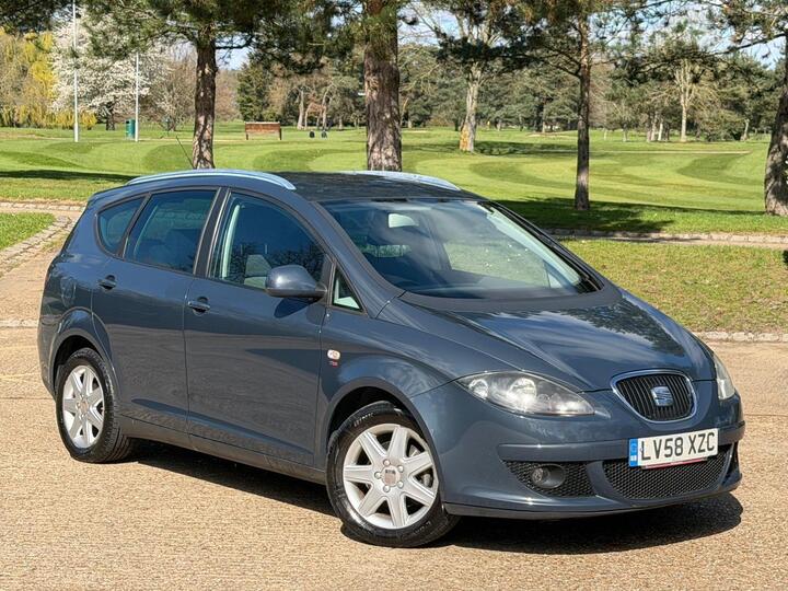 SEAT Altea XL 2.0 TDI Stylance DSG Euro 4 5dr