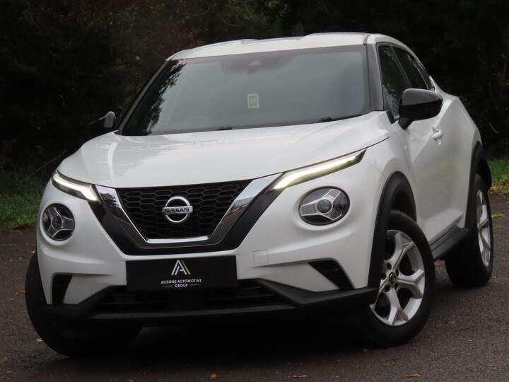 Nissan Juke 1.0 DIG-T N-Connecta DCT Auto Euro 6 (s/s) 5dr Nissan Juke 1.0 DIG-T N-Connecta DCT Auto Euro 6 (s/s) 5dr