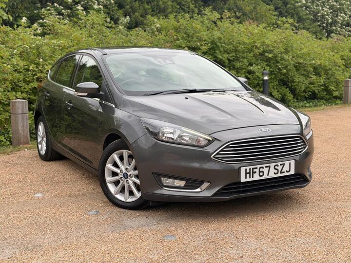Ford Focus 1.0T EcoBoost Titanium Auto Euro 6 (s/s) 5dr