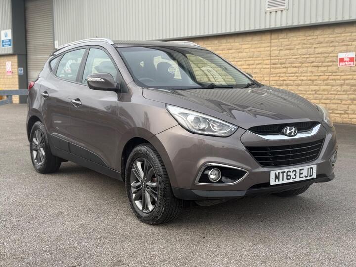 Hyundai Ix35 1.7 CRDi SE Euro 5 (s/s) 5dr Hyundai Ix35 1.7 CRDi SE Euro 5 (s/s) 5dr