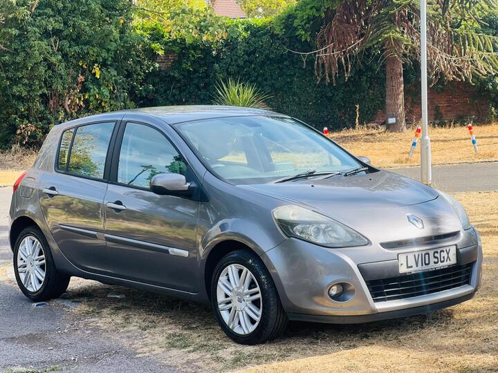 Renault Clio 1.6 VVT Initiale TomTom Auto Euro 4 5dr