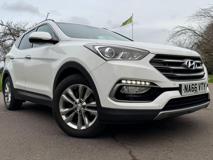 Hyundai SANTA FE 2.2 CRDi Blue Drive Premium Auto 4WD Euro 6 (s/s) 5dr (7 Seat)