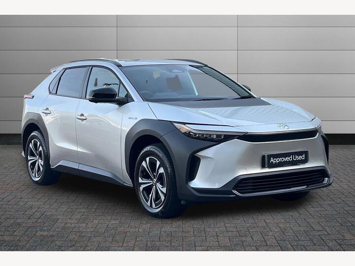 Toyota BZ4X 71.4kWh Motion Auto AWD 5dr (11kW OBC) Toyota BZ4X 71.4kWh Motion Auto AWD 5dr (11kW OBC)