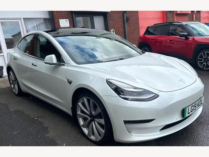Tesla Model 3 (Dual Motor) Performance Auto 4WDE 4dr (Performance Upgrade)