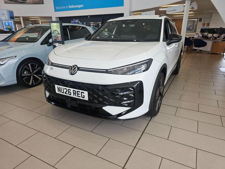 Volkswagen T-Roc 1.5 ETSI MHEV R-Line DSG Euro 6 (s/s) 5dr