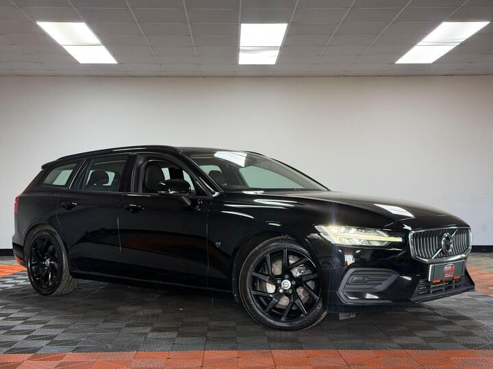 Volvo V60 2.0 D4 Momentum Plus Estate 5dr Diesel Manual Euro 6 (s/s) (190 Ps)
