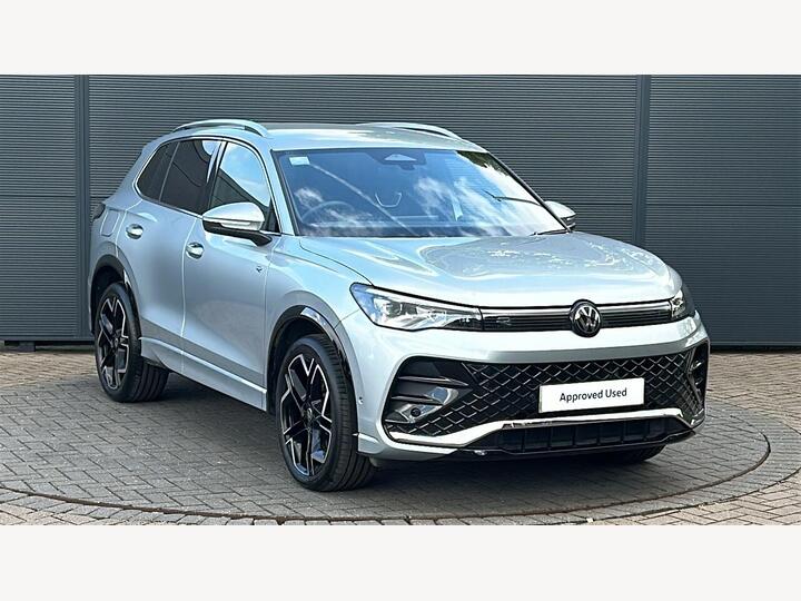 Volkswagen Tiguan 2.0 TDI R-Line DSG Euro 6 (s/s) 5dr