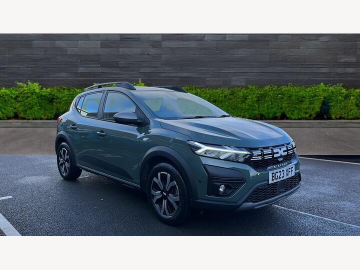 Dacia Sandero Stepway 1.0 TCe Journey Euro 6 (s/s) 5dr Dacia Sandero Stepway 1.0 TCe Journey Euro 6 (s/s) 5dr