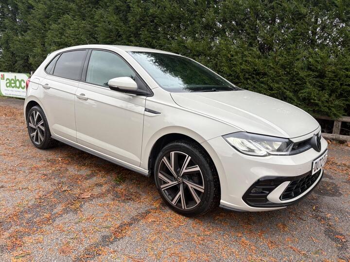 Volkswagen Polo 1.0 TSI R-Line Euro 6 (s/s) 5dr Volkswagen Polo 1.0 TSI R-Line Euro 6 (s/s) 5dr