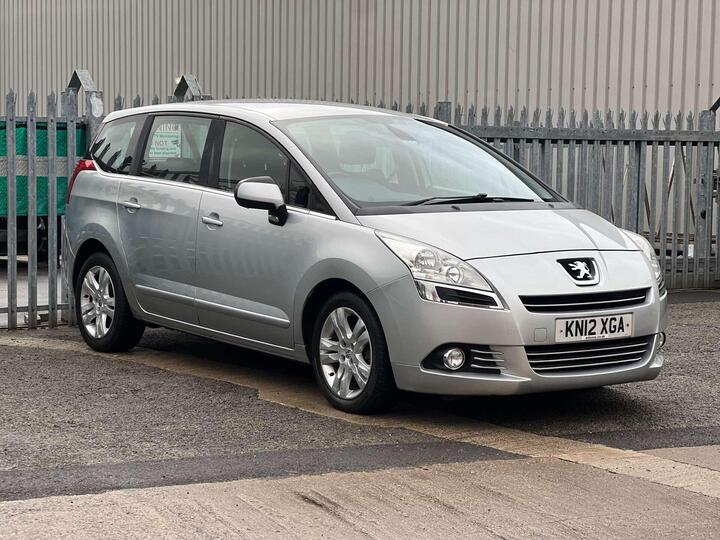 Peugeot 5008 1.6 E-HDi Active EGC Euro 5 (s/s) 5dr Peugeot 5008 1.6 E-HDi Active EGC Euro 5 (s/s) 5dr