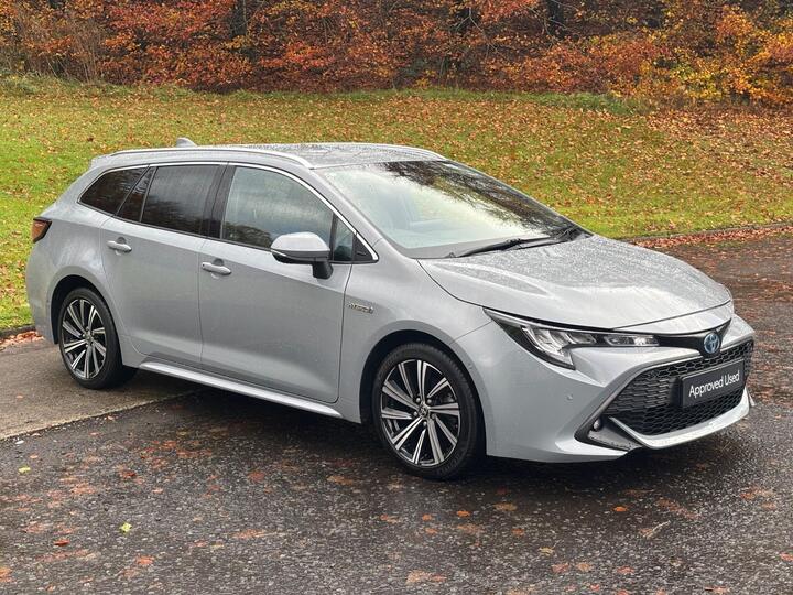 Toyota Corolla 1.8 VVT-h Design Touring Sports CVT Euro 6 (s/s) 5dr Toyota Corolla 1.8 VVT-h Design Touring Sports CVT Euro 6 (s/s) 5dr