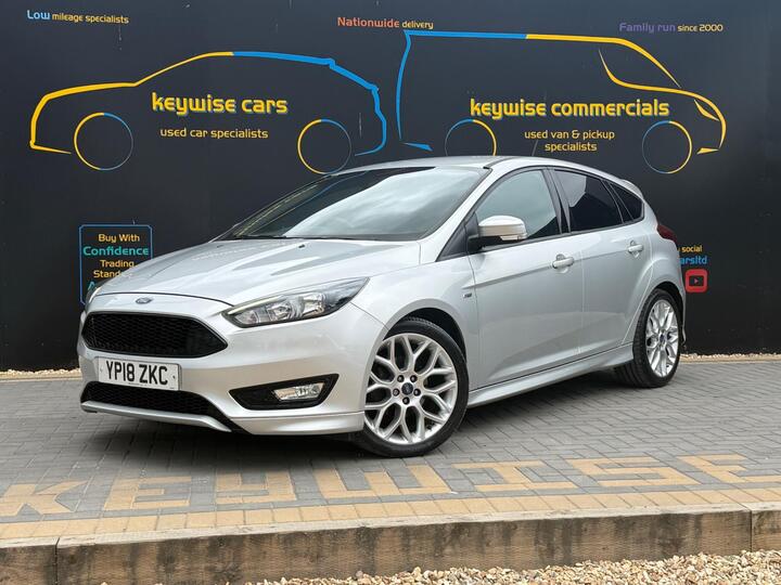 Ford Focus 1.0T EcoBoost ST-Line Euro 6 (s/s) 5dr