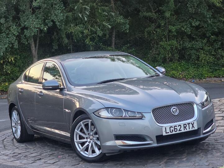 Jaguar XF 2.2d Premium Luxury Auto Euro 5 (s/s) 4dr