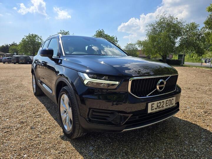 Volvo XC40 1.5 T3 Momentum Auto Euro 6 (s/s) 5dr