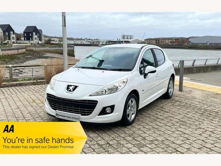 Peugeot 207 1.4 Sportium Euro 5 5dr Peugeot 207 1.4 Sportium Euro 5 5dr