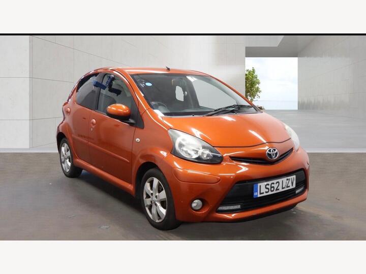 Toyota AYGO 1.0 VVT-i Fire Euro 5 5dr