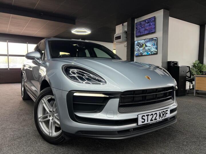 Porsche MACAN 2.0T PDK 4WD Euro 6 (s/s) 5dr Porsche MACAN 2.0T PDK 4WD Euro 6 (s/s) 5dr