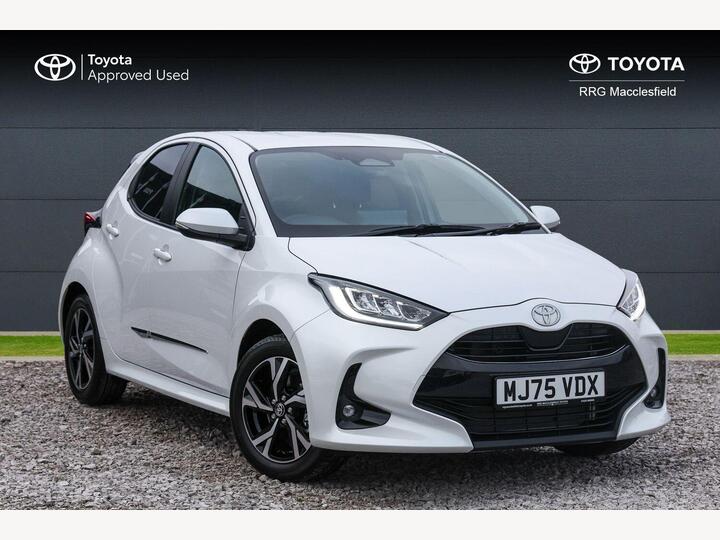 Toyota Yaris 1.5 VVT-h Design E-CVT Euro 6 (s/s) 5dr