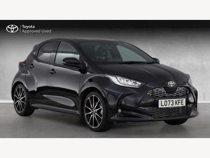 Toyota Yaris 1.5 VVT-h GR SPORT E-CVT Euro 6 (s/s) 5dr