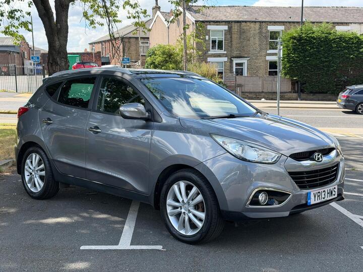 Hyundai Ix35 2.0 CRDi Premium Auto 4WD Euro 5 5dr