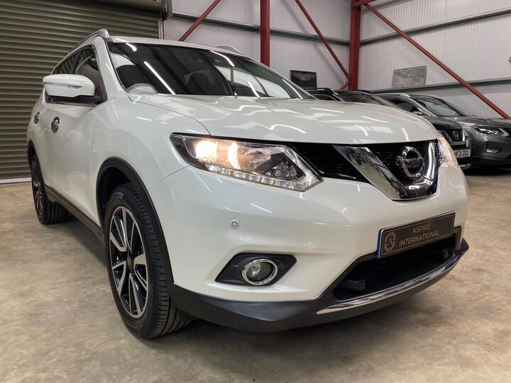Nissan X-Trail 1.6 DIG-T N-Vision Euro 6 (s/s) 5dr Nissan X-Trail 1.6 DIG-T N-Vision Euro 6 (s/s) 5dr