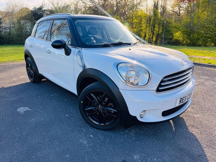 MINI Countryman 1.6 Cooper Euro 5 (s/s) 5dr