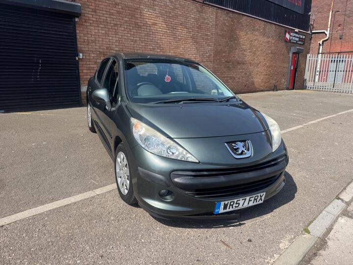 Peugeot 207 1.4 S 5dr