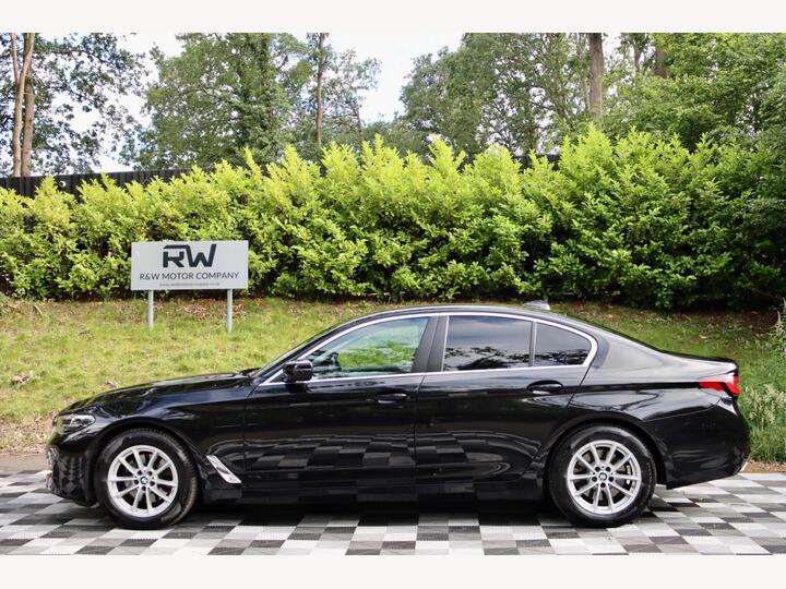 BMW 5 Series 2.0 520i MHT SE Steptronic Euro 6 (s/s) 4dr