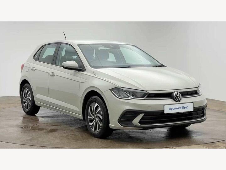 Volkswagen Polo 1.0 EVO Life Euro 6 (s/s) 5dr Volkswagen Polo 1.0 EVO Life Euro 6 (s/s) 5dr