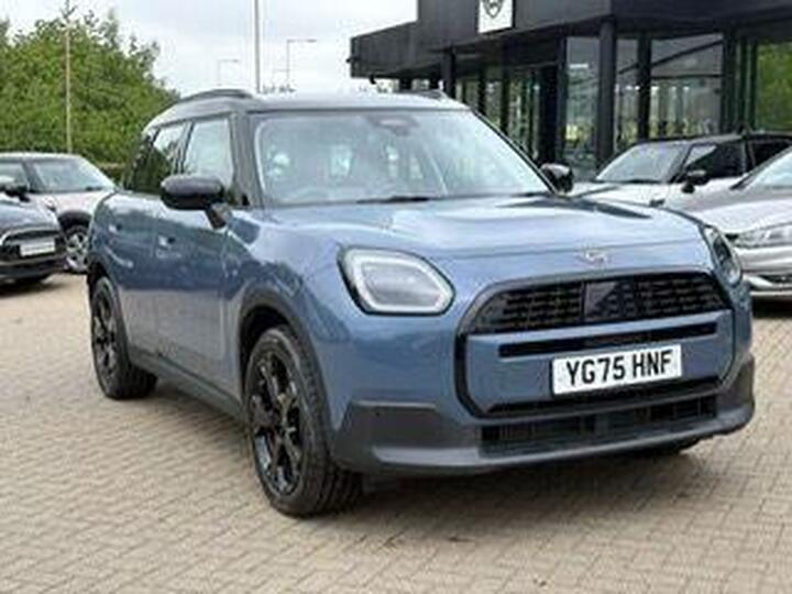 MINI Countryman 1.5C MHEV Classic Auto Euro 6 (s/s) 5dr