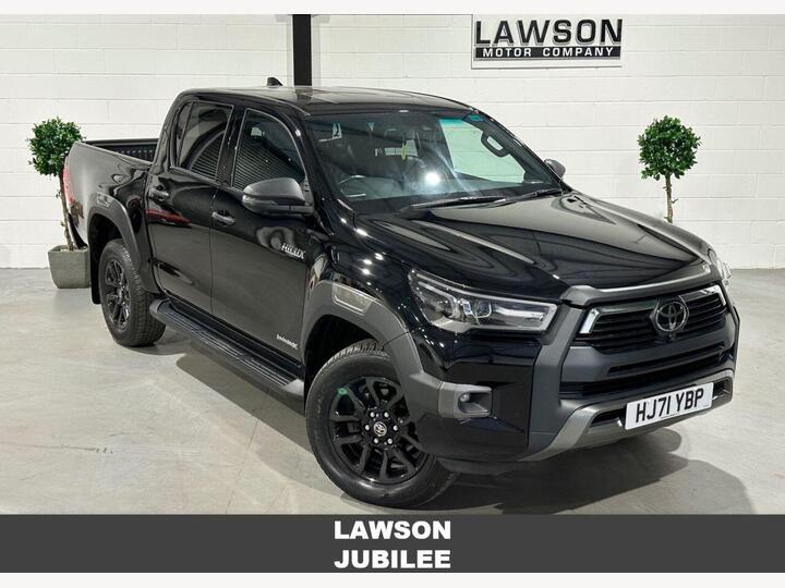 Toyota HI-LUX 2.8 D-4D Invincible X 4WD Euro 6 (s/s) 4dr