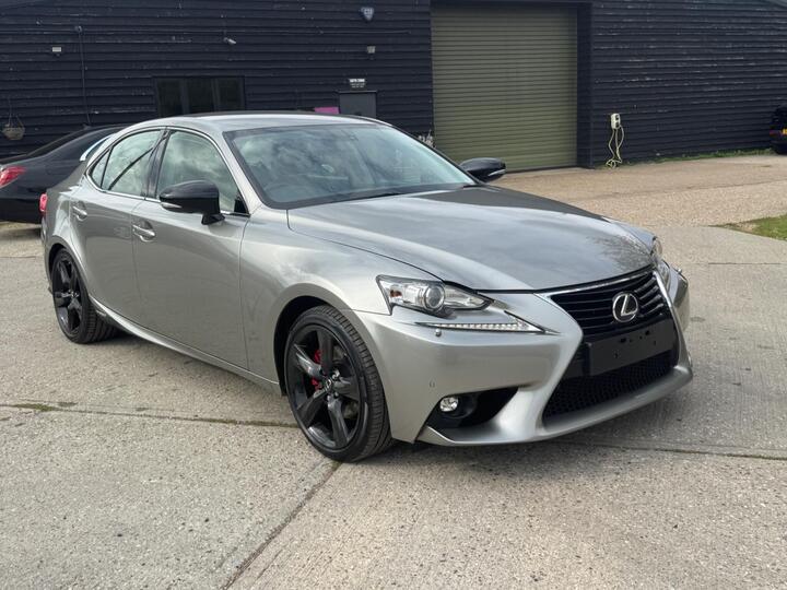 Lexus IS 2.5 300h Sport E-CVT Euro 6 (s/s) 4dr