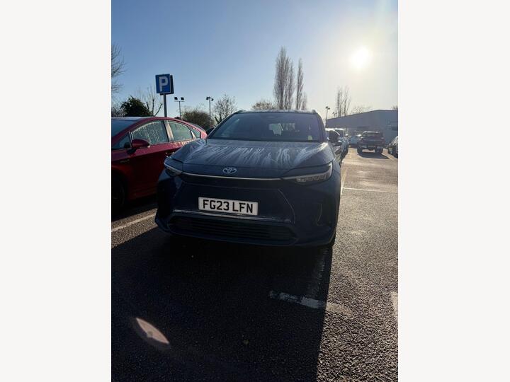 Toyota BZ4X 71.4kWh Motion Auto AWD 5dr (11kW OBC)