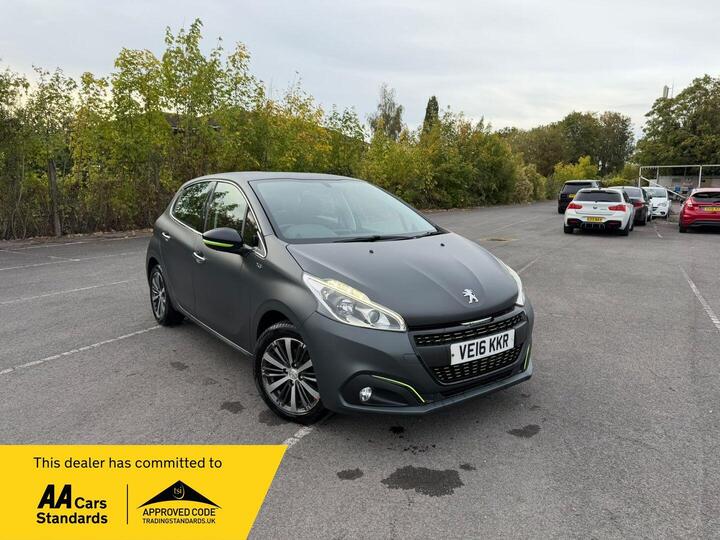 Peugeot 208 1.2 PureTech XS Lime Euro 6 5dr