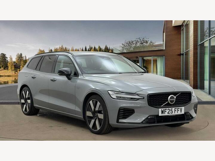 Volvo V60 2.0 T6 18.8kWh Plus Auto AWD Euro 6 (s/s) 5dr