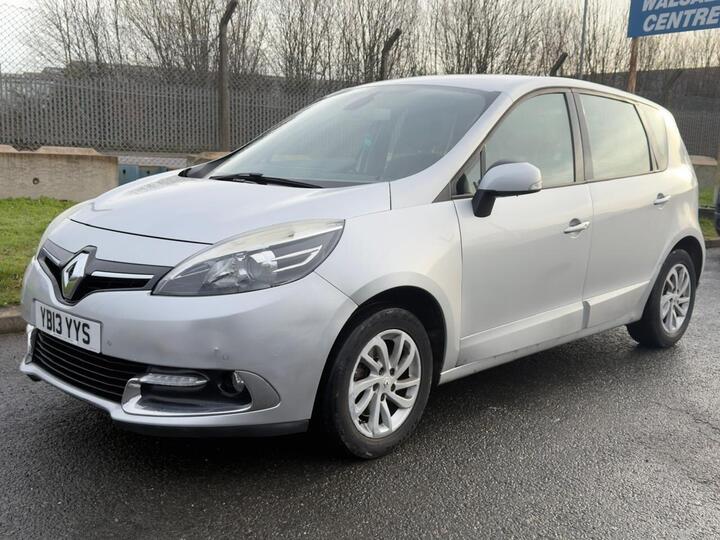 Renault Scenic 1.5 DCi Dynamique TomTom EDC Euro 5 5dr