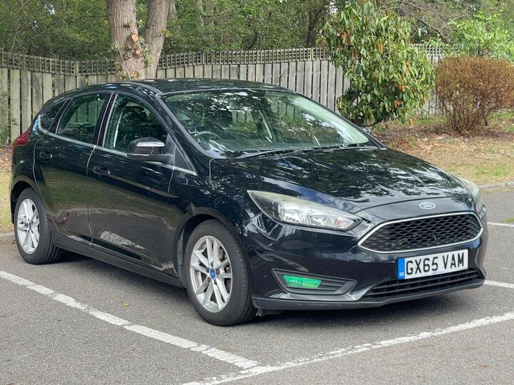 Ford Focus 1.6 Zetec Powershift Euro 6 5dr