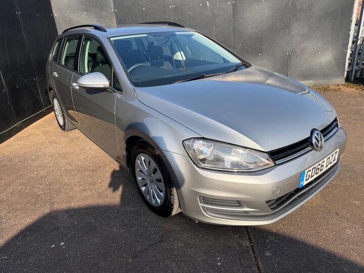 Volkswagen Golf 1.6 TDI BlueMotion Tech S Euro 6 (s/s) 5dr Volkswagen Golf 1.6 TDI BlueMotion Tech S Euro 6 (s/s) 5dr