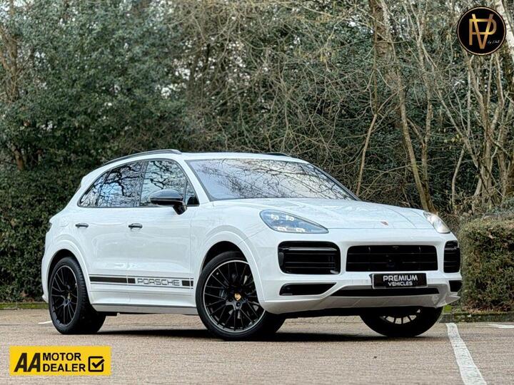 Porsche Cayenne 3.0T V6 TiptronicS 4WD Euro 6 (s/s) 5dr