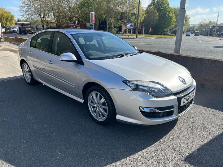 Renault Laguna 1.5 DCi Dynamique TomTom Euro 5 5dr Renault Laguna 1.5 DCi Dynamique TomTom Euro 5 5dr