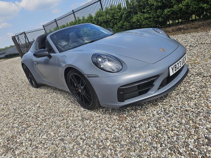 Porsche 911 3.0T 992 4 GTS Targa PDK 4WD Euro 6 (s/s) 2dr