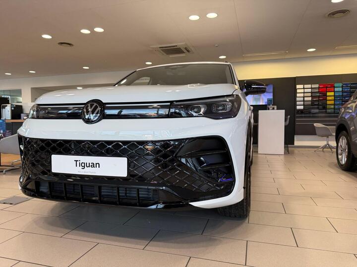 Volkswagen Tiguan 1.5 TSI Black Edition DSG Euro 6 (s/s) 5dr