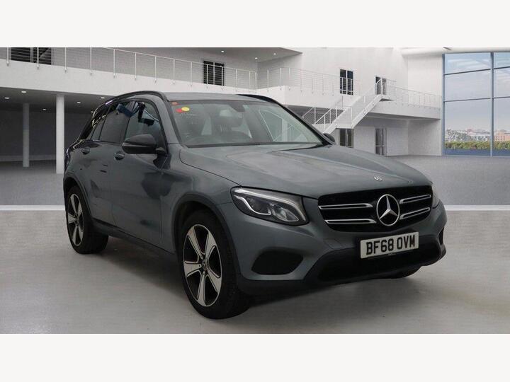 Mercedes-Benz GLC 2.0 GLC250 Urban Edition G-Tronic+ 4MATIC Euro 6 (s/s) 5dr Mercedes-Benz GLC 2.0 GLC250 Urban Edition G-Tronic+ 4MATIC Euro 6 (s/s) 5dr