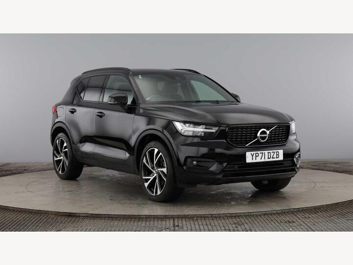 Volvo XC40 2.0 B4 MHEV R-Design Pro Auto Euro 6 (s/s) 5dr