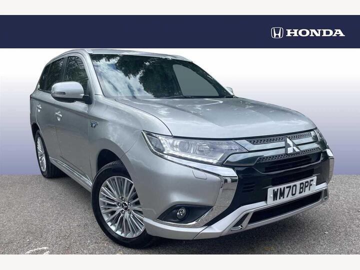 Mitsubishi Outlander 2.4h TwinMotor 13.8kWh Dynamic CVT 4WD Euro 6 (s/s) 5dr