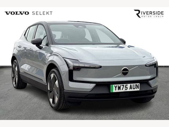 Volvo EX30 Single Motor Extended Range 69kWh Plus Auto 5dr