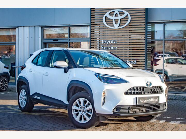 Toyota Yaris Cross 1.5 VVT-h Icon E-CVT Euro 6 (s/s) 5dr Toyota Yaris Cross 1.5 VVT-h Icon E-CVT Euro 6 (s/s) 5dr